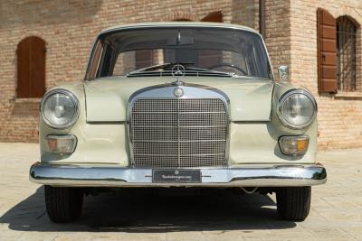 1966 Mercedes - Benz 200 CODINE