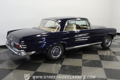 1966 Mercedes - Benz 250SE Coupe