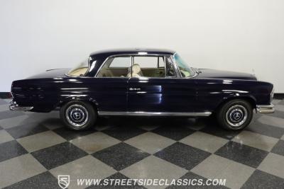 1966 Mercedes - Benz 250SE Coupe