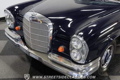 1966 Mercedes - Benz 250SE Coupe