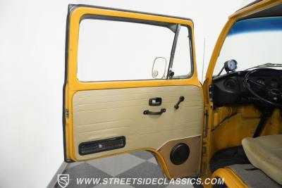 1972 Volkswagen Westfalia Camper