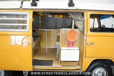 1972 Volkswagen Westfalia Camper