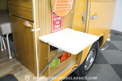1972 Volkswagen Westfalia Camper