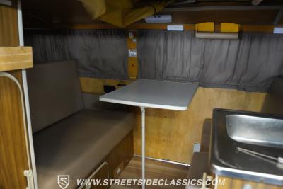 1972 Volkswagen Westfalia Camper