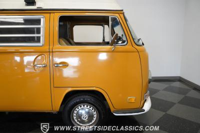 1972 Volkswagen Westfalia Camper