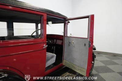 1927 Chevrolet Imperial Landau