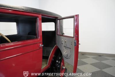 1927 Chevrolet Imperial Landau