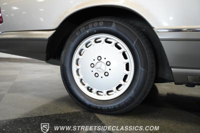 1990 Mercedes - Benz 560SEC