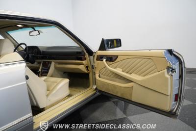 1990 Mercedes - Benz 560SEC