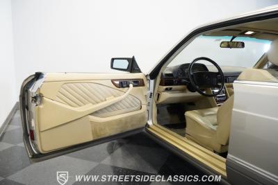 1990 Mercedes - Benz 560SEC