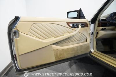 1990 Mercedes - Benz 560SEC