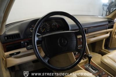 1990 Mercedes - Benz 560SEC