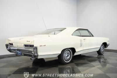 1966 Pontiac 2+2 Hardtop