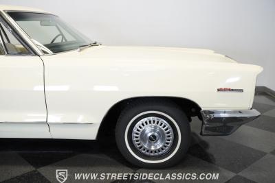 1966 Pontiac 2+2 Hardtop