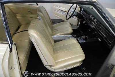 1966 Pontiac 2+2 Hardtop