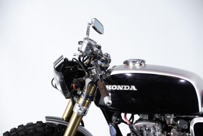 1975 Honda 350 CB FOUR CAFE&#039; RACER