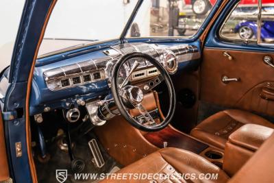 1946 Ford 5-Window Coupe Streetrod