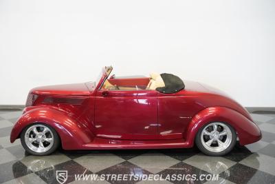 1937 Ford Cabriolet Street Rod