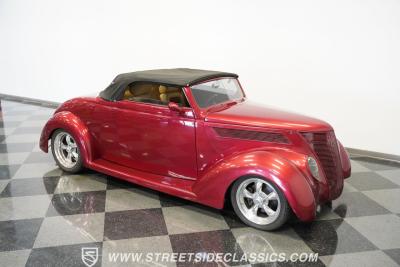 1937 Ford Cabriolet Street Rod