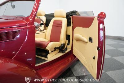 1937 Ford Cabriolet Street Rod