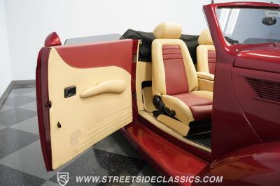 1937 Ford Cabriolet Street Rod