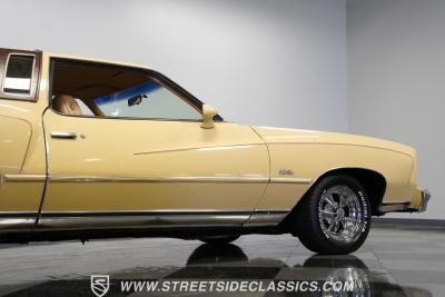 1977 Chevrolet Monte Carlo Landau