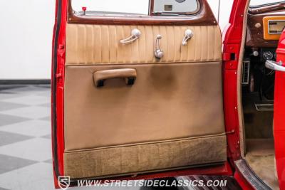 1940 Chevrolet Master Deluxe Street Rod