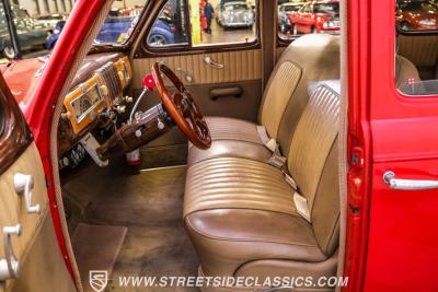 1940 Chevrolet Master Deluxe Street Rod