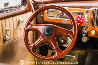 1940 Chevrolet Master Deluxe Street Rod