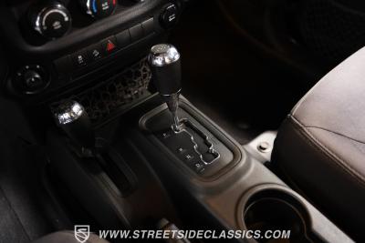 2014 Jeep Wrangler Unlimited Sport Hemi