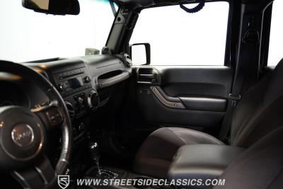 2014 Jeep Wrangler Unlimited Sport Hemi