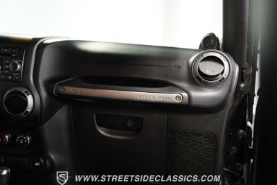 2014 Jeep Wrangler Unlimited Sport Hemi