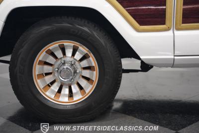 1988 Jeep Grand Wagoneer