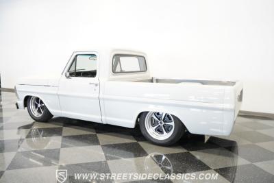 1968 Ford F-100 Supercharged restomod