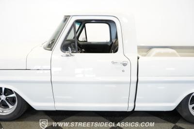 1968 Ford F-100 Supercharged restomod