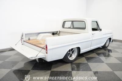 1968 Ford F-100 Supercharged restomod