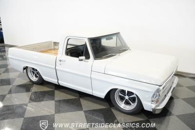 1968 Ford F-100 Supercharged restomod