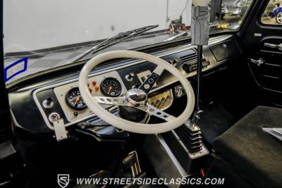 1960 Ford Econoline E-100 Pickup Restomod