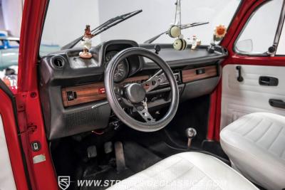 1975 Volkswagen Super Beetle