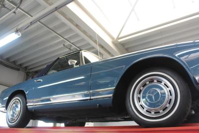 1968 Mercedes - Benz Mercedes Benz 280 SL Pagode &ldquo;with manual gearbox&rdquo;