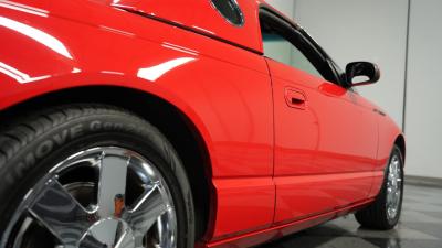 2002 Ford Thunderbird