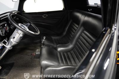 1934 Ford 3-Window Coupe