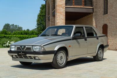 1989 Alfa Romeo 75 2.0
