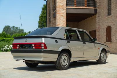 1989 Alfa Romeo 75 2.0