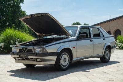 1989 Alfa Romeo 75 2.0