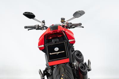 2022 Ducati MONSTER