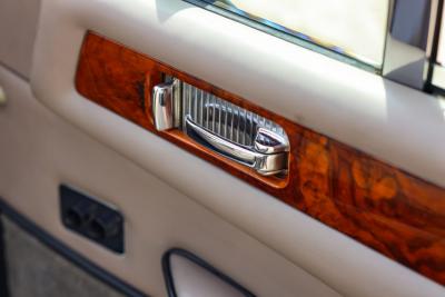 1987 Aston Martin Vantage