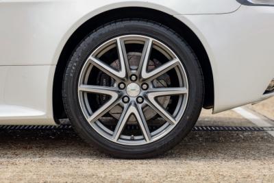 2012 Aston Martin Vantage