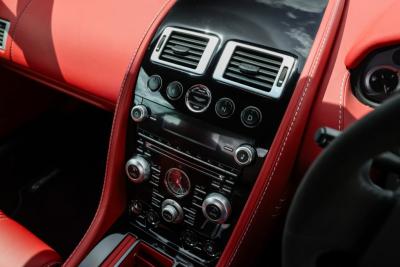 2012 Aston Martin Vantage