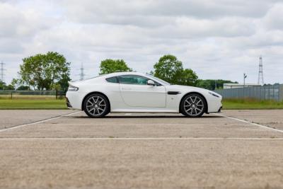 2012 Aston Martin Vantage